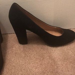 Velvet chunky heels
